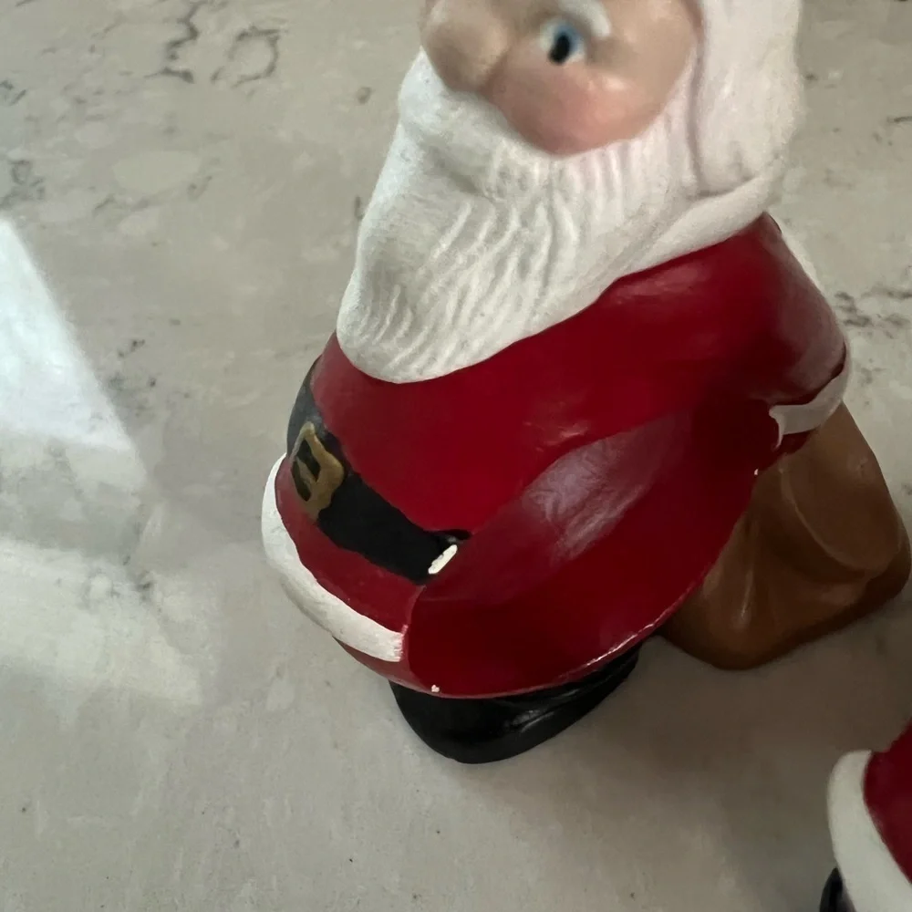 Napkin ring ceramic Santa set of 4 hand painted vintage